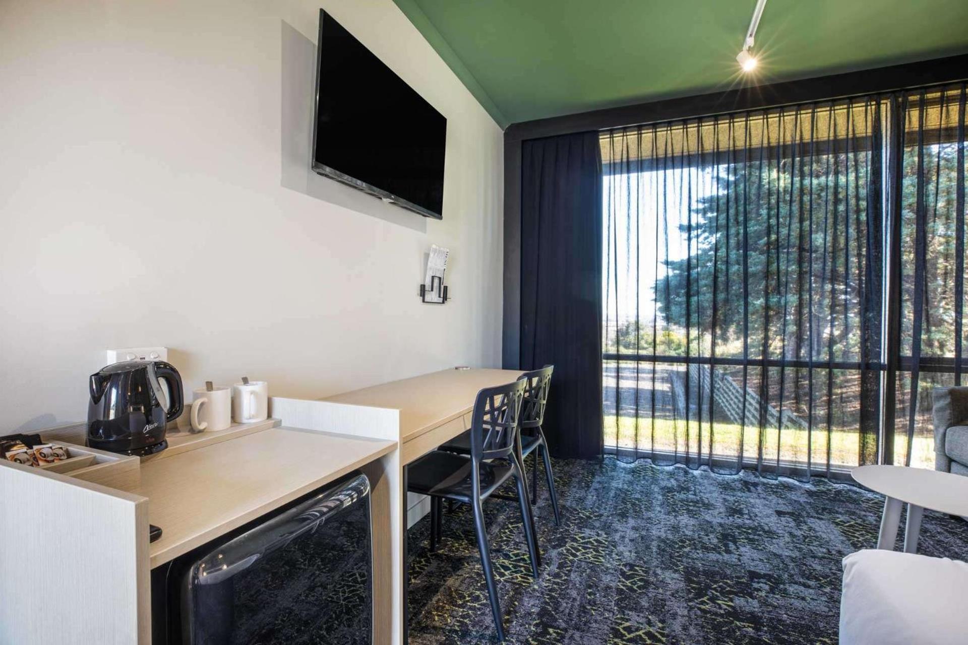 Nightcap At Morwell Hotel Exteriör bild